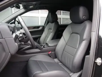 Porsche Cayenne  21 RS-Spyder Luft ACC BOSE