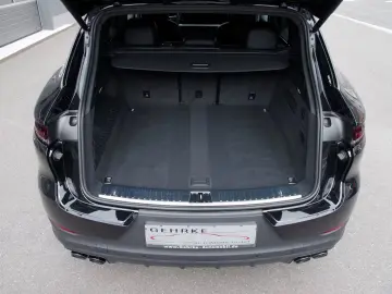 Porsche Cayenne  21 RS-Spyder Luft ACC BOSE