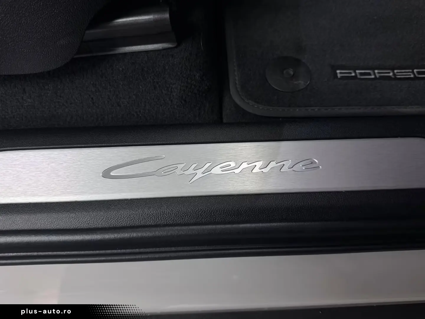 Porsche Cayenne E-Hybrid  Vierradlenkung