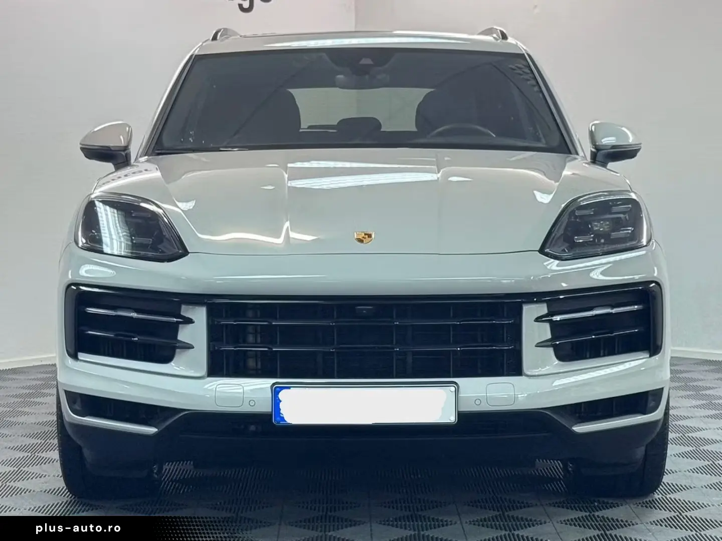 Porsche Cayenne E-Hybrid  Vierradlenkung