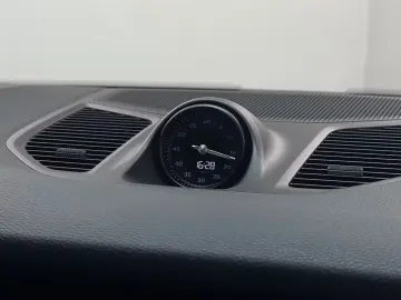 Porsche Cayenne E-Hybrid  Vierradlenkung