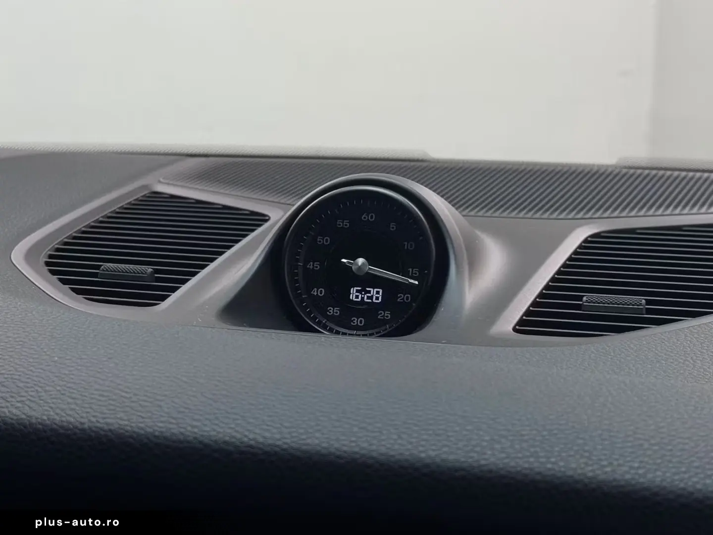 Porsche Cayenne E-Hybrid  Vierradlenkung