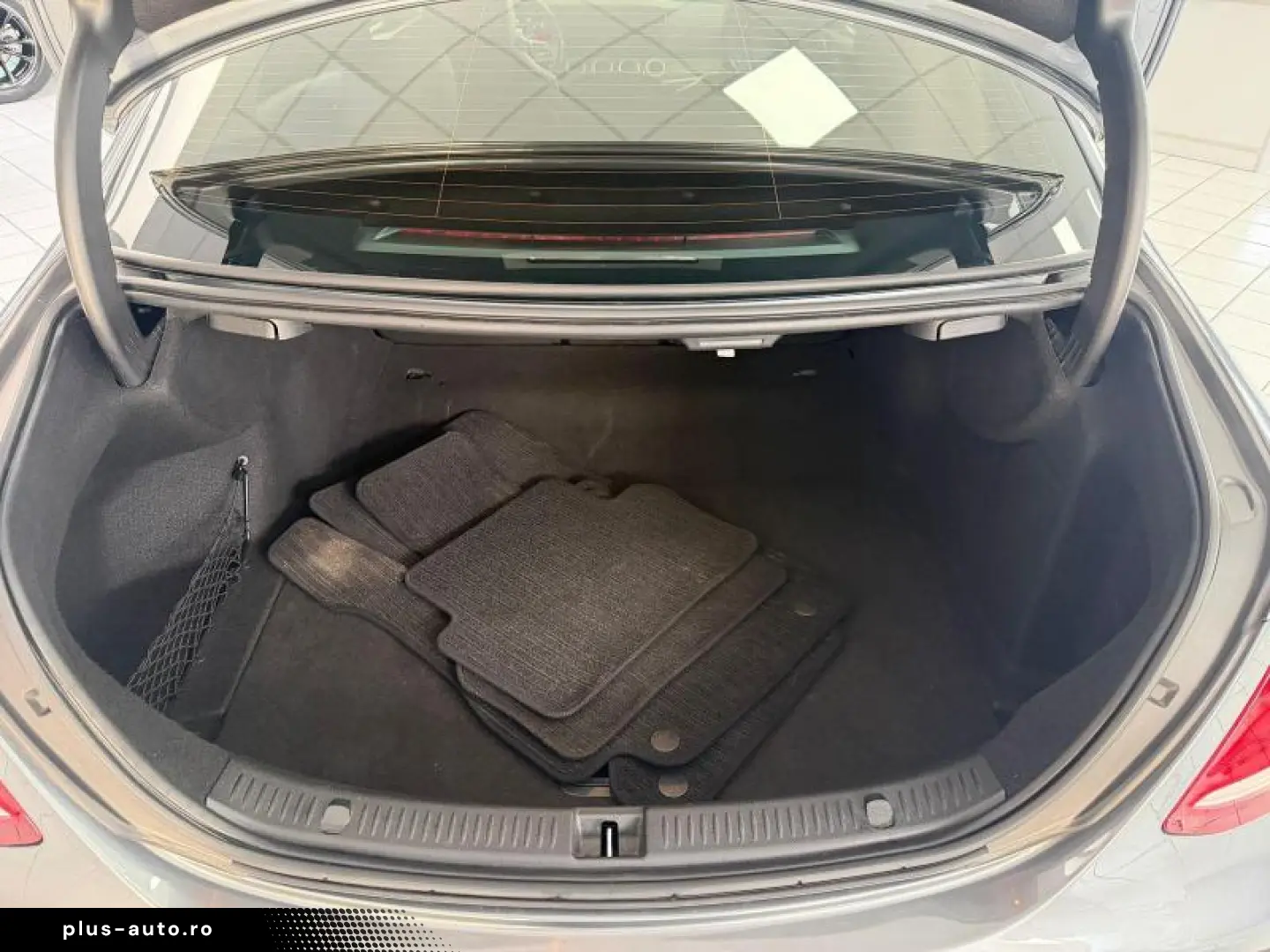 Mercedes-Benz E 220 d Lim 9G-Tronic Avantgarde