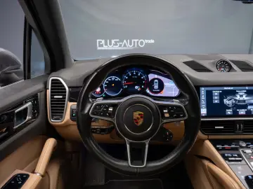 Porsche Cayenne S