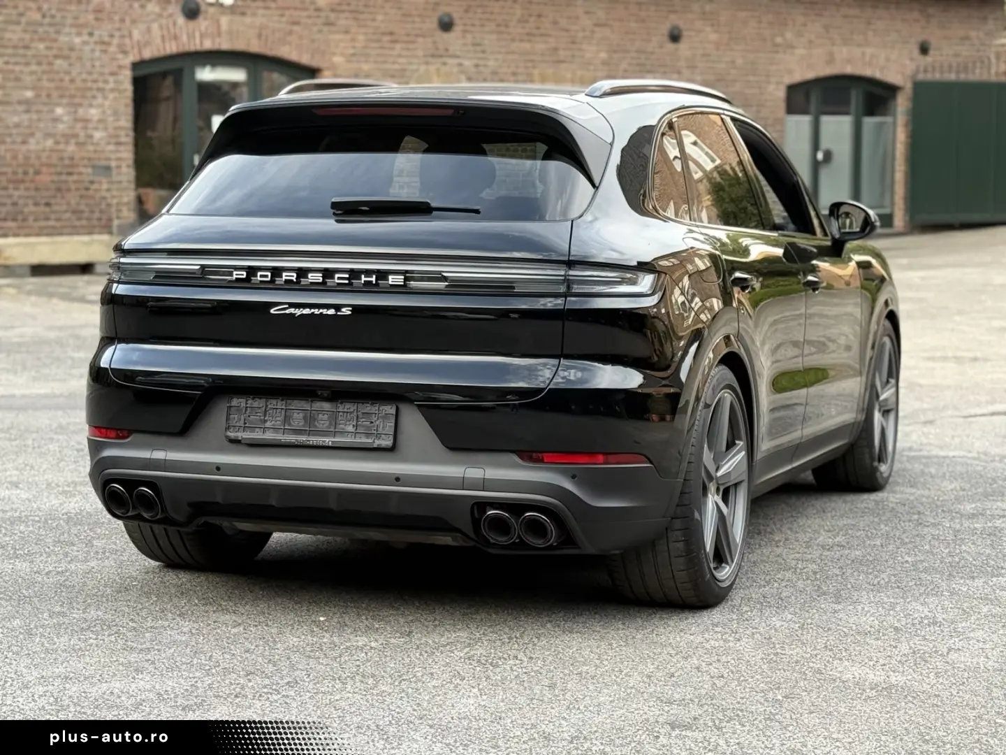 Porsche Cayenne S SPORTABGAS BOSE 22