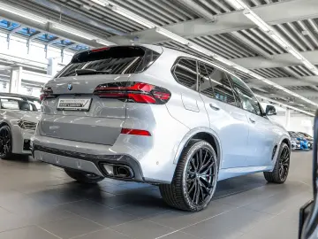 BMW X5 xDrive30d M Sport HUD PANO ACC 360 KAM RFK