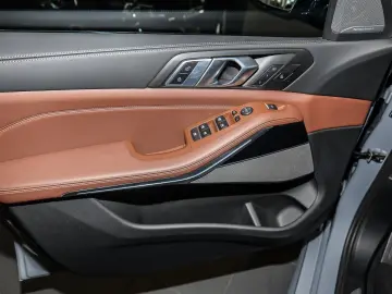 BMW X5 xDrive30d M Sport HUD PANO ACC 360 KAM RFK