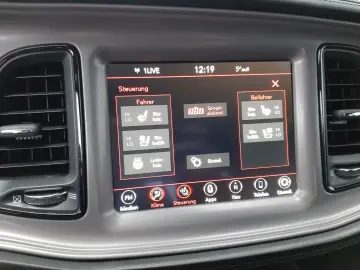 Dodge Challenger R T 5.7 HEMI V8   Last Call