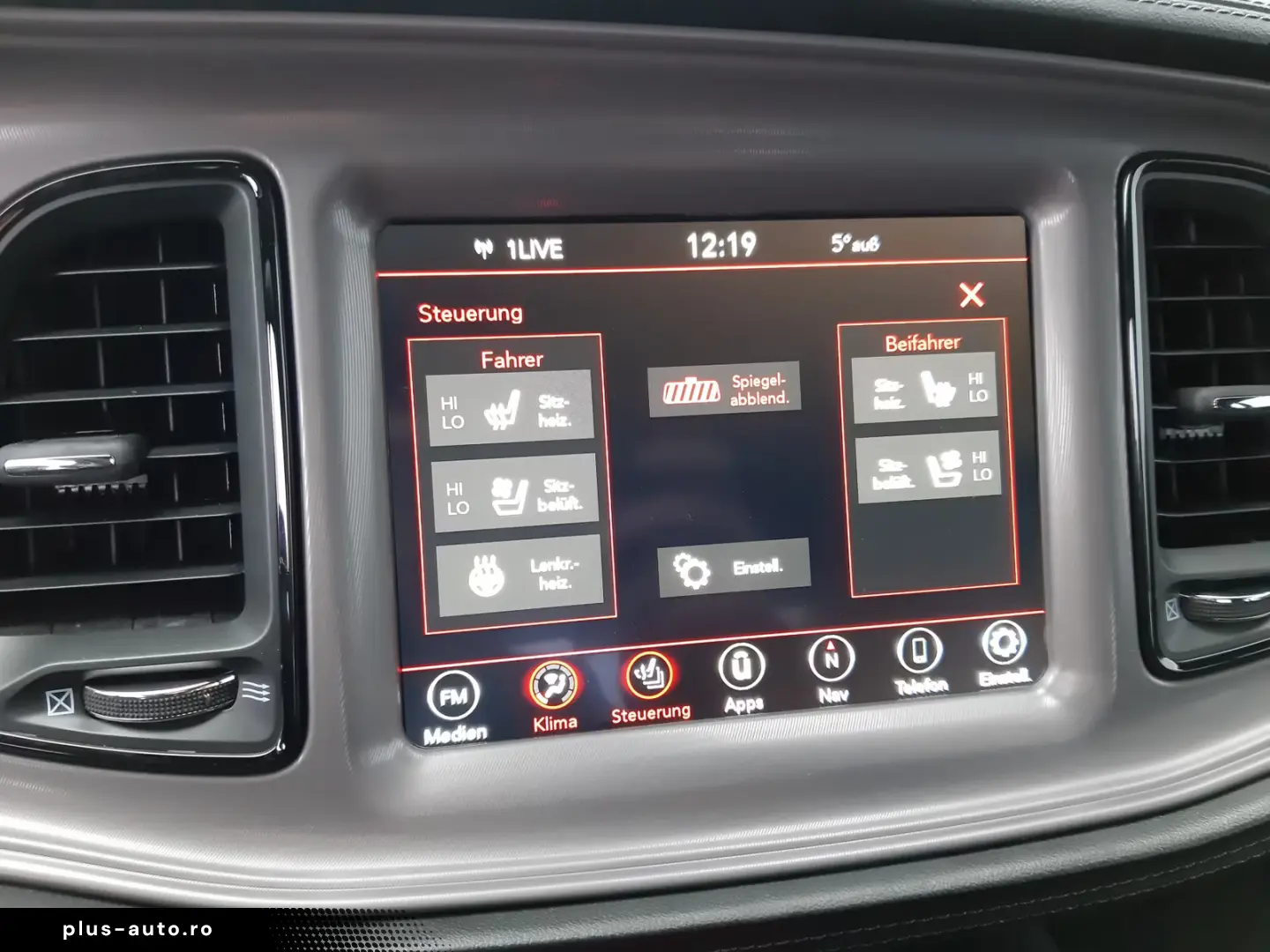 Dodge Challenger R T 5.7 HEMI V8   Last Call