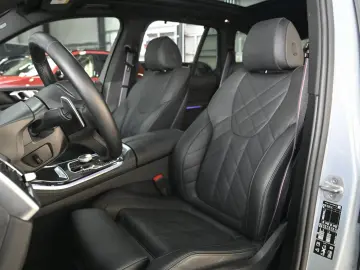 BMW X5 xDrive 40d M-Sport Pro LUFT SOFT-CL PANO AHK