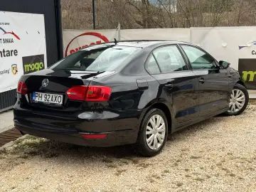Volkswagen Jetta  1.6 TDI 105CP 2014 Inm RO Rate fara avans