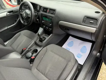 Volkswagen Jetta  1.6 TDI 105CP 2014 Inm RO Rate fara avans