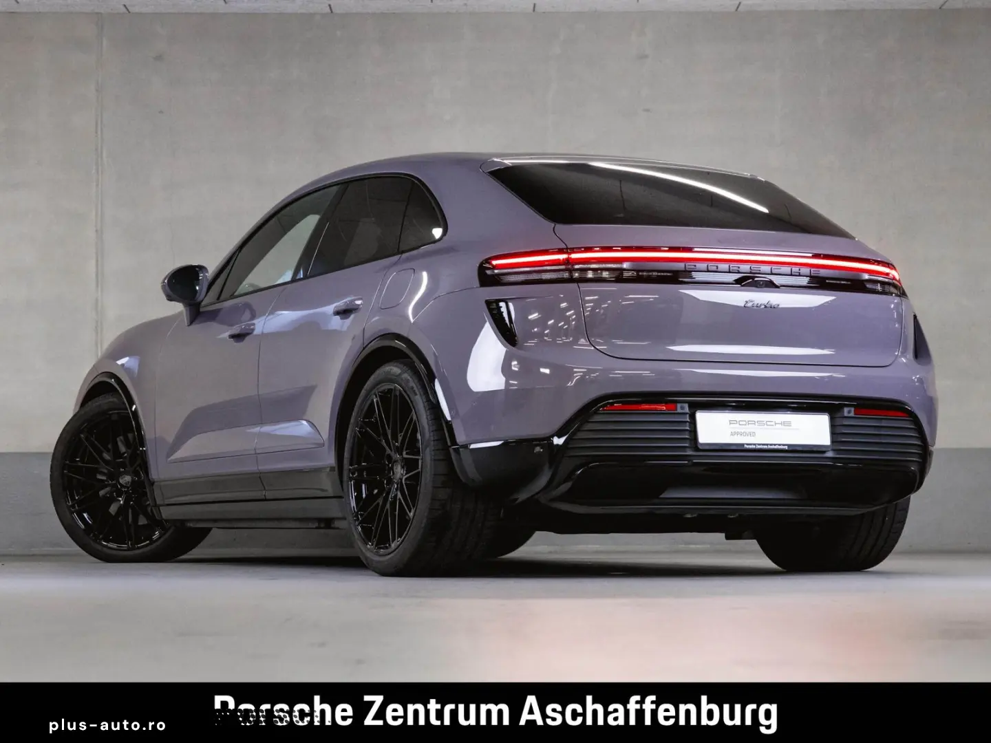 PORSCHE Macan Turbo Panoramadach Sport Chrono