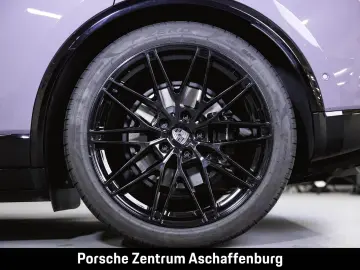 PORSCHE Macan Turbo Panoramadach Sport Chrono