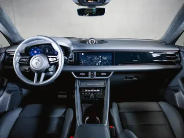 PORSCHE Macan Turbo Panoramadach Sport Chrono