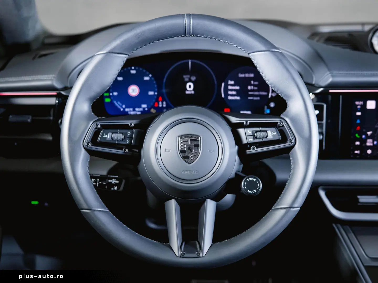 PORSCHE Macan Turbo Panoramadach Sport Chrono