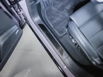 PORSCHE Macan Turbo Panoramadach Sport Chrono