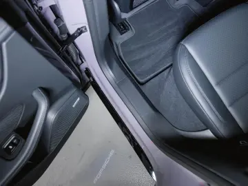 PORSCHE Macan Turbo Panoramadach Sport Chrono