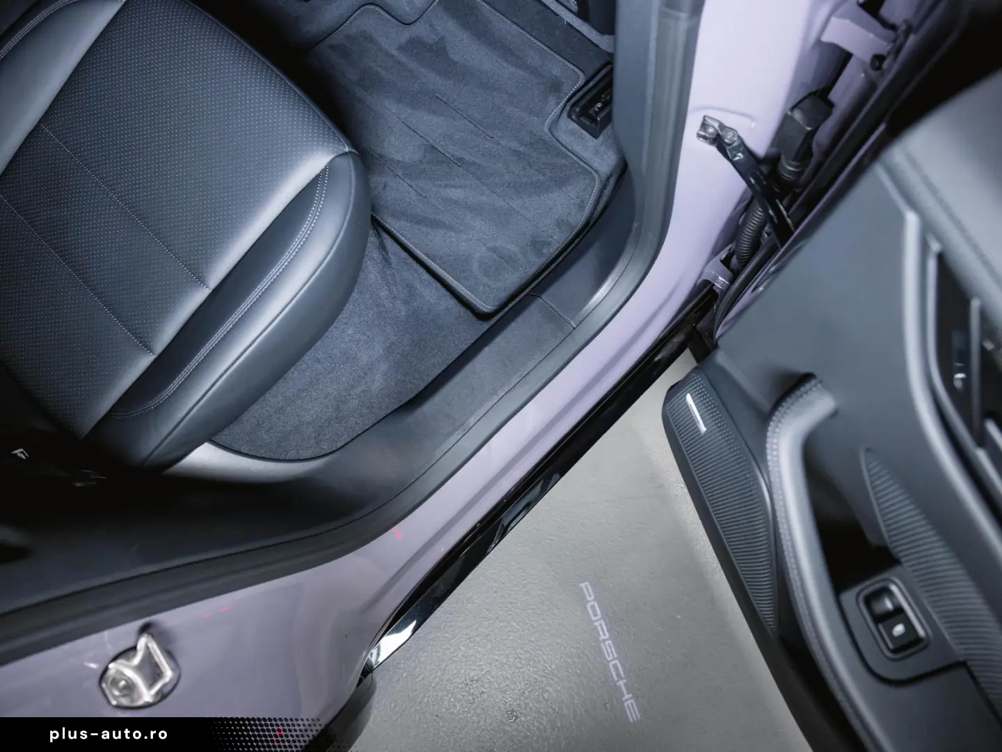 PORSCHE Macan Turbo Panoramadach Sport Chrono