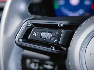 PORSCHE Macan Turbo Panoramadach Sport Chrono