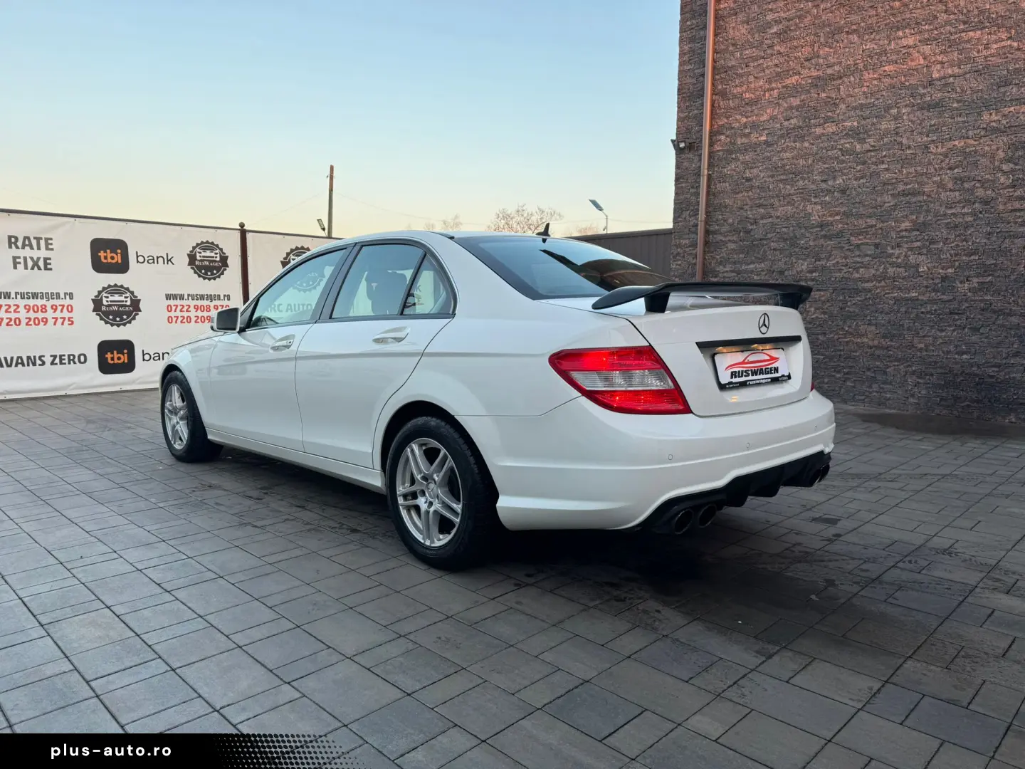 Mercedes-Benz C200 2.2Cdi