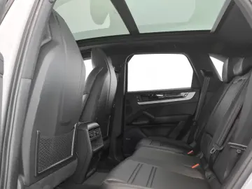 Porsche Cayenne E-Hybrid AHK PANO LUFT Bose