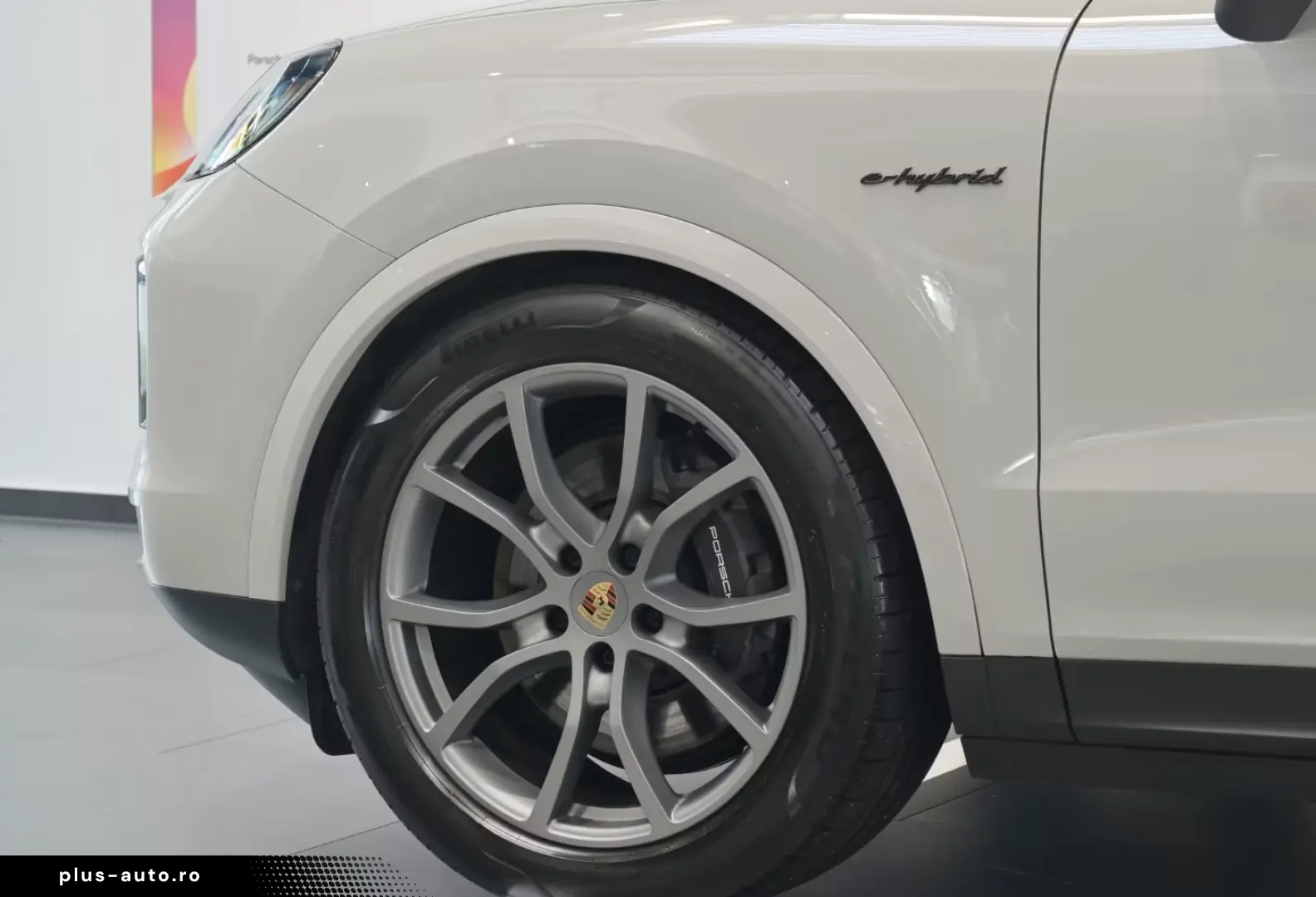 Porsche Cayenne E-Hybrid AHK PANO LUFT Bose