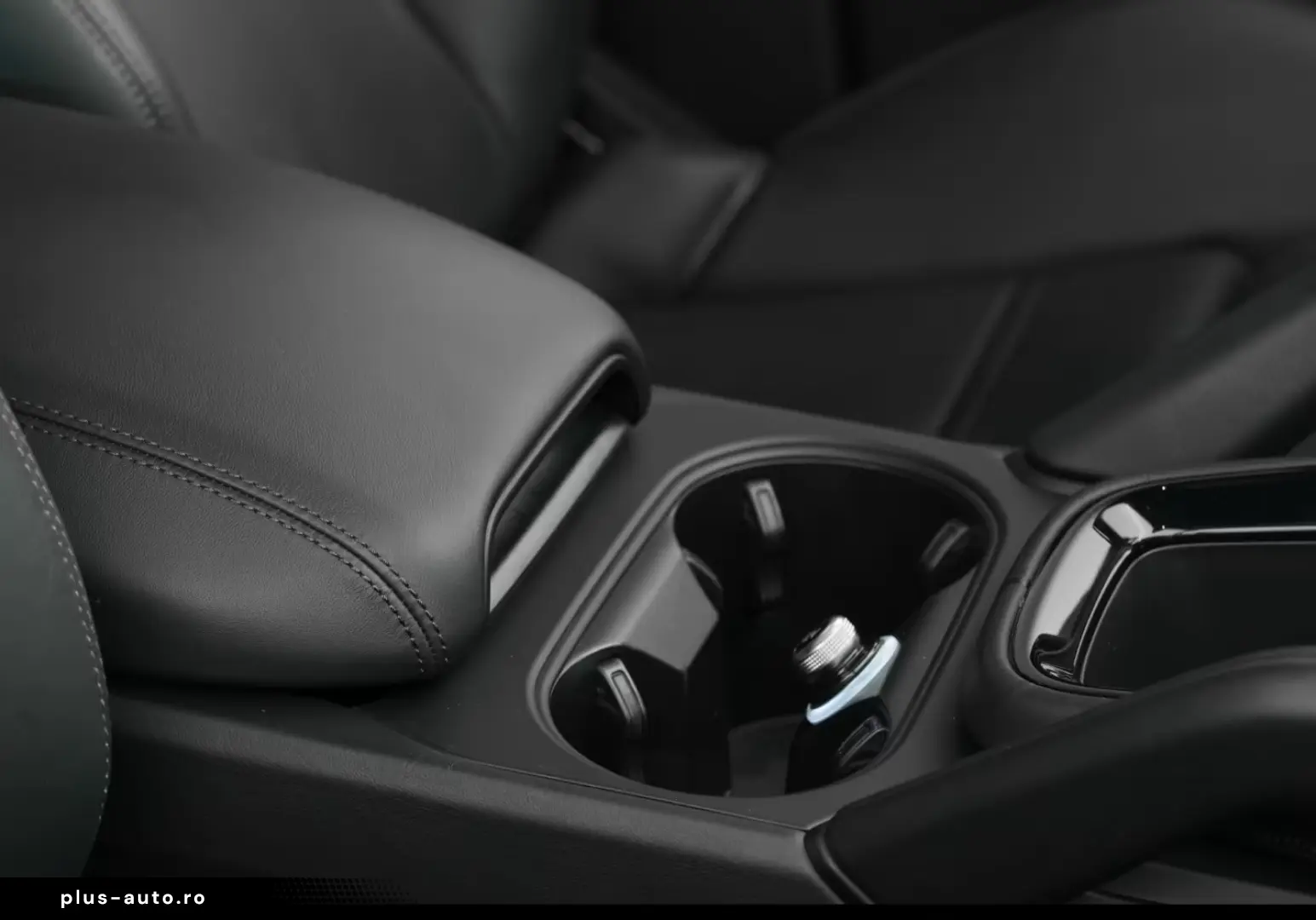 Porsche Cayenne E-Hybrid AHK PANO LUFT Bose