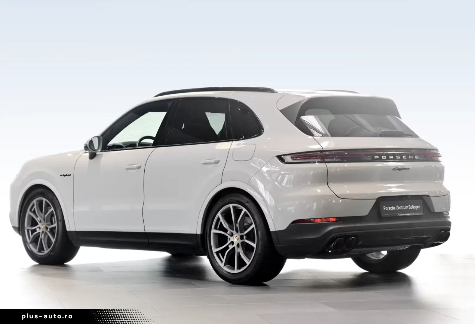 Porsche Cayenne E-Hybrid AHK PANO LUFT Bose
