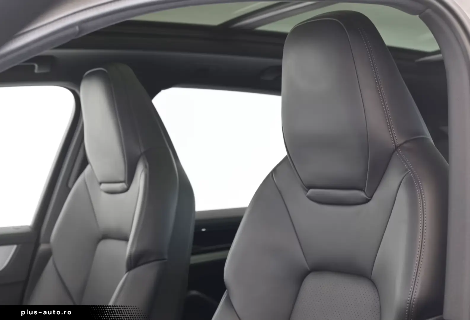 Porsche Cayenne E-Hybrid AHK PANO LUFT Bose