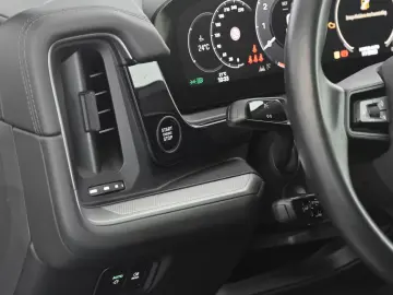 Porsche Cayenne E-Hybrid AHK PANO LUFT Bose