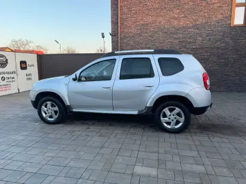 Dacia Duster 1.6Benzina 2012