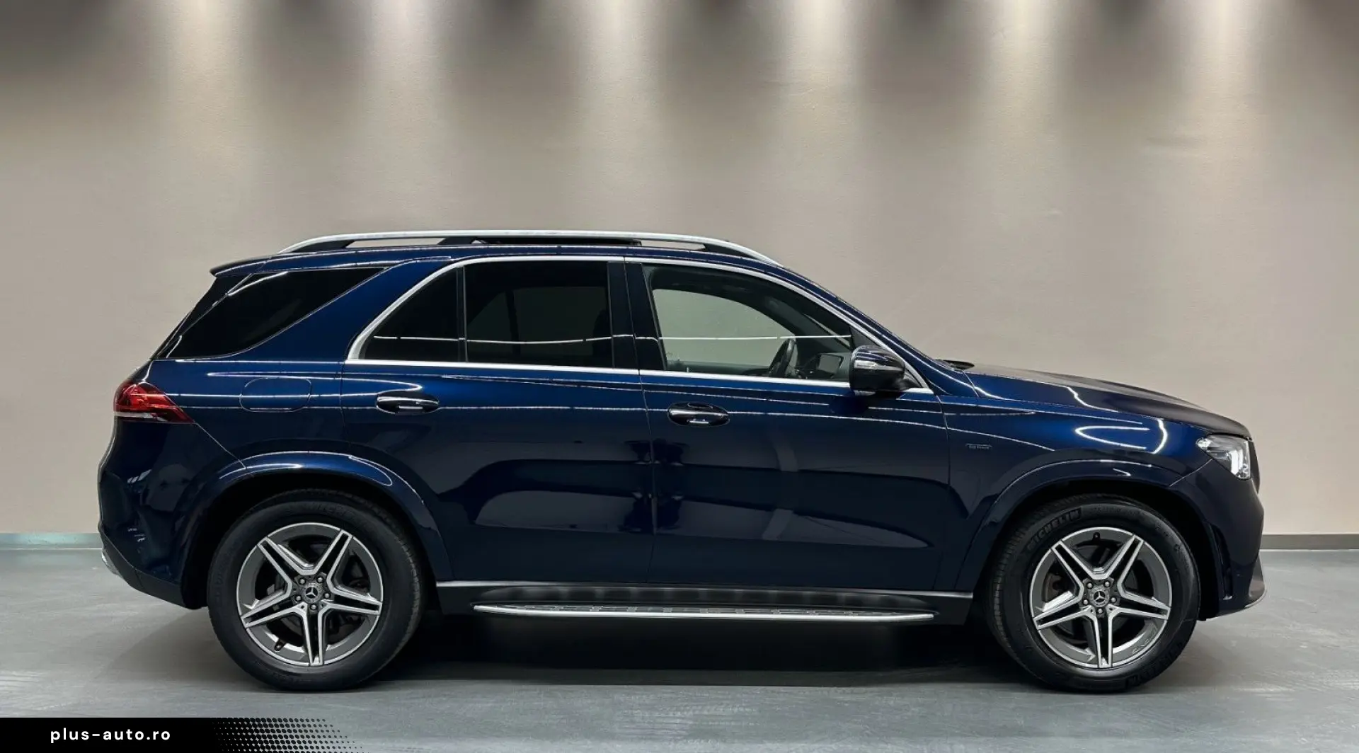 MERCEDES-BENZ GLE350 de 4M  AMG-LINE