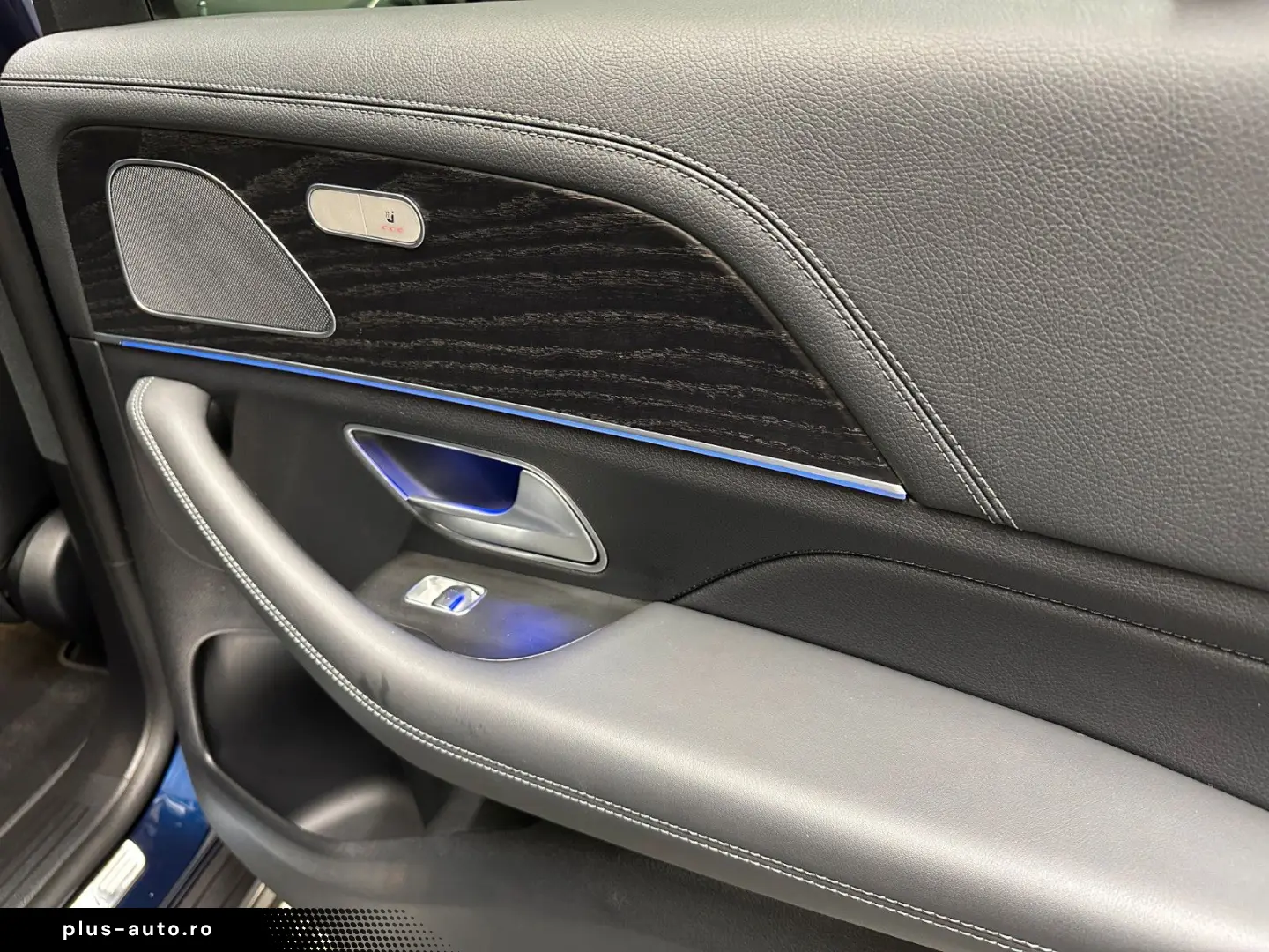 MERCEDES-BENZ GLE350 de 4M  AMG-LINE