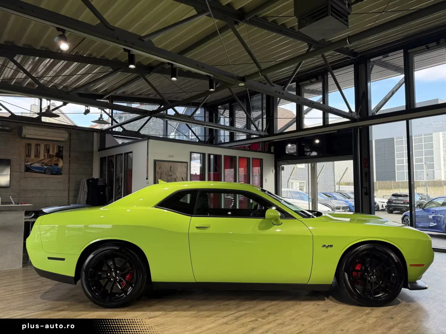 Dodge Challenger R T 5.7 V8 KAMERA H&K