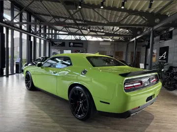 Dodge Challenger R T 5.7 V8 KAMERA H&K