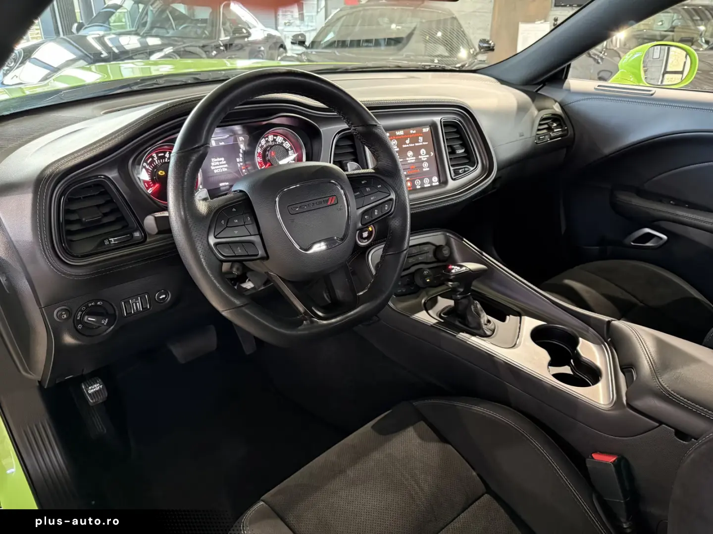 Dodge Challenger R T 5.7 V8 KAMERA H&K