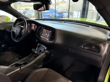 Dodge Challenger R T 5.7 V8 KAMERA H&K