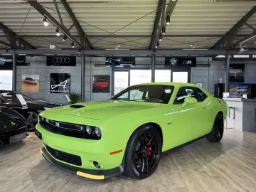 Dodge Challenger R T 5.7 V8 KAMERA H&K