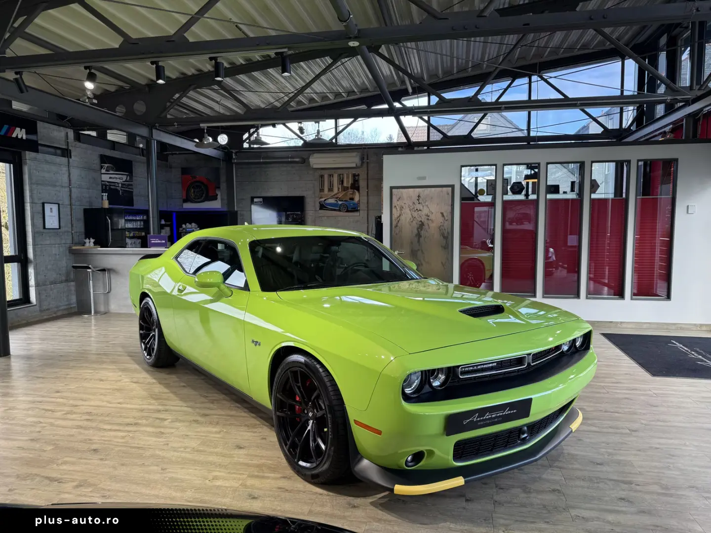 Dodge Challenger R T 5.7 V8 KAMERA H&K