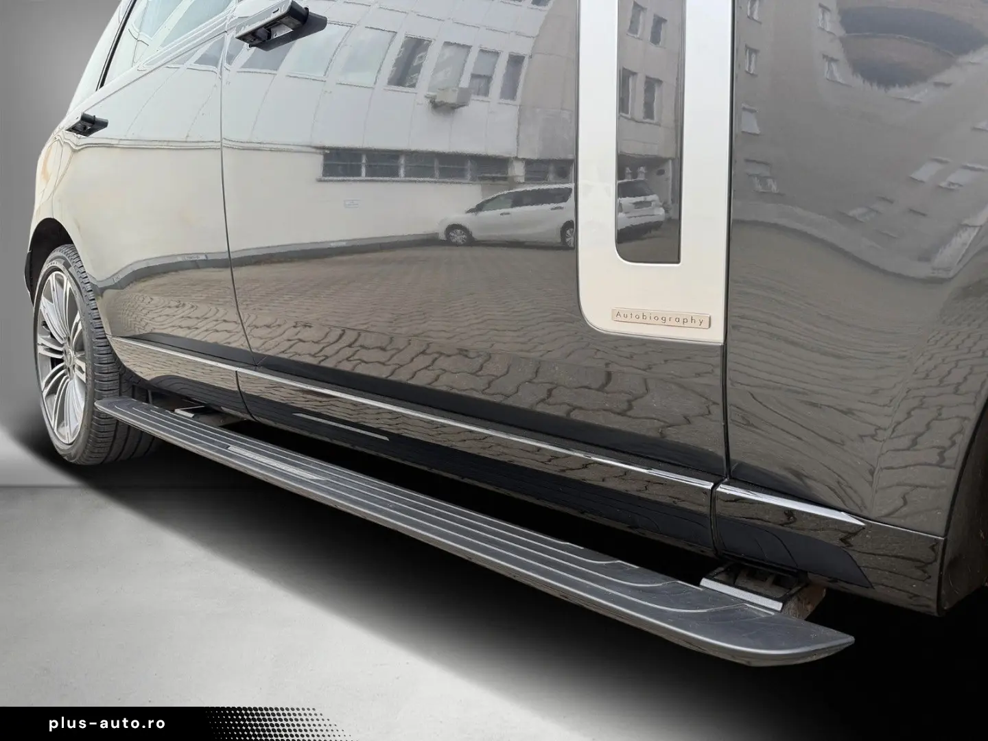 LAND ROVER Range Rover P530 LWB Autobiography 7-Sitzer