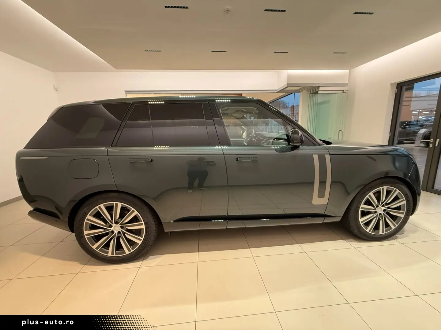 LAND ROVER Range Rover P550e HSE AHK 22'' &hellip;