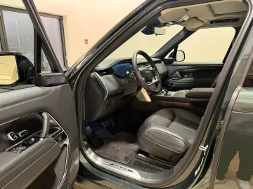 LAND ROVER Range Rover P550e HSE AHK 22'' &hellip;