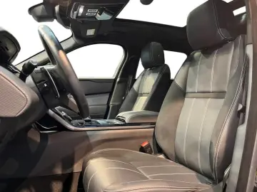 LAND ROVER Range Rover Velar P400 AWD R-Dynamic SE Style