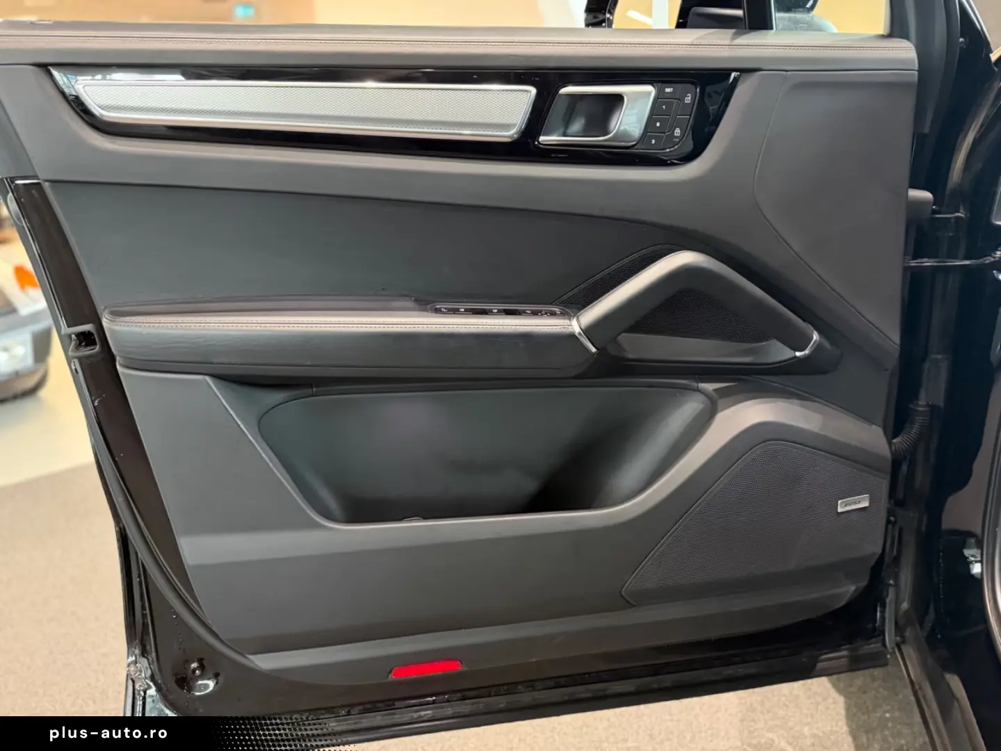 Porsche Cayenne E-Hybrid Platinum Edition