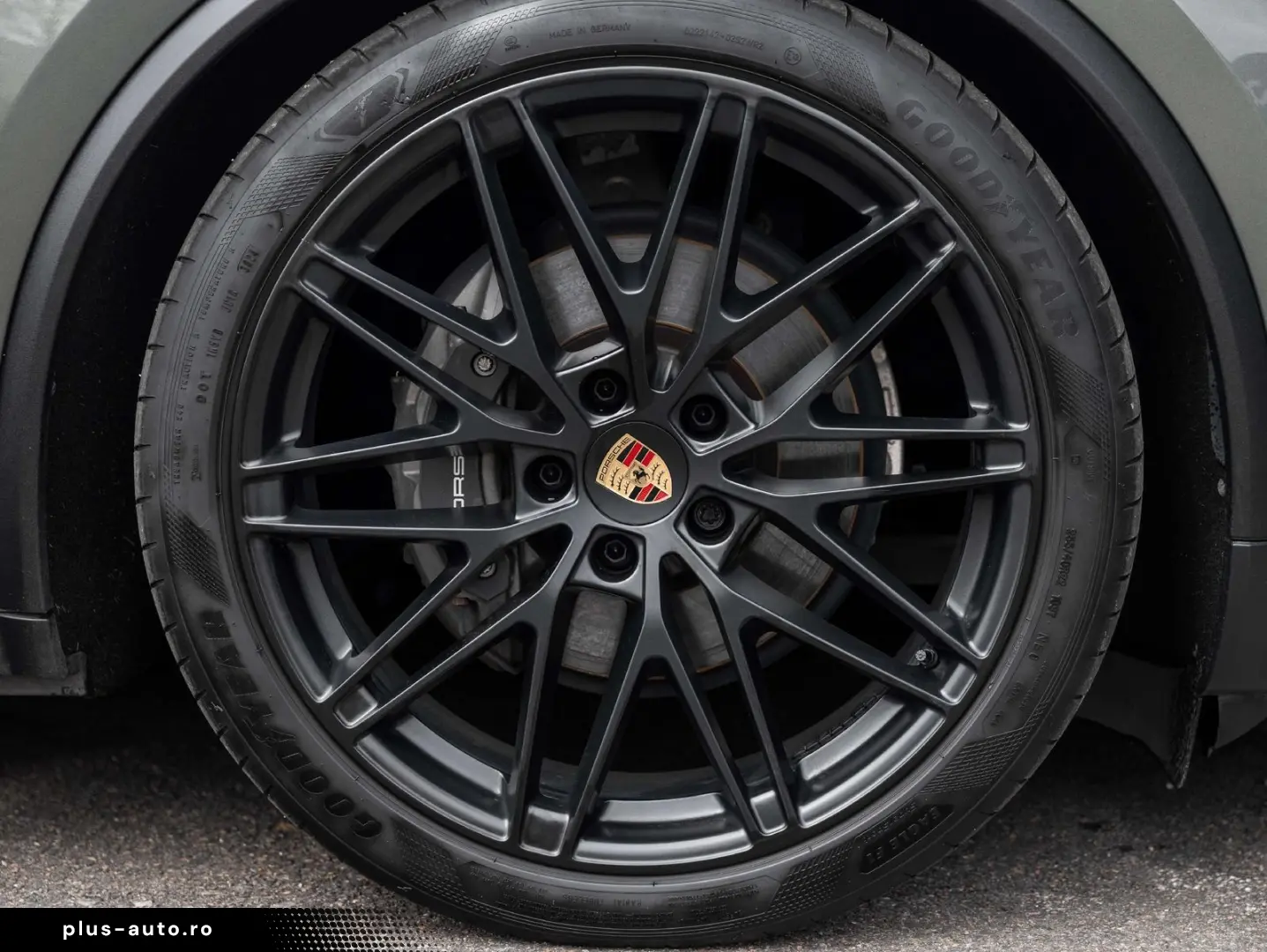 PORSCHE Macan 4 EV 100KW 22 RS AIR MATRIX PANO ENTRY 18W