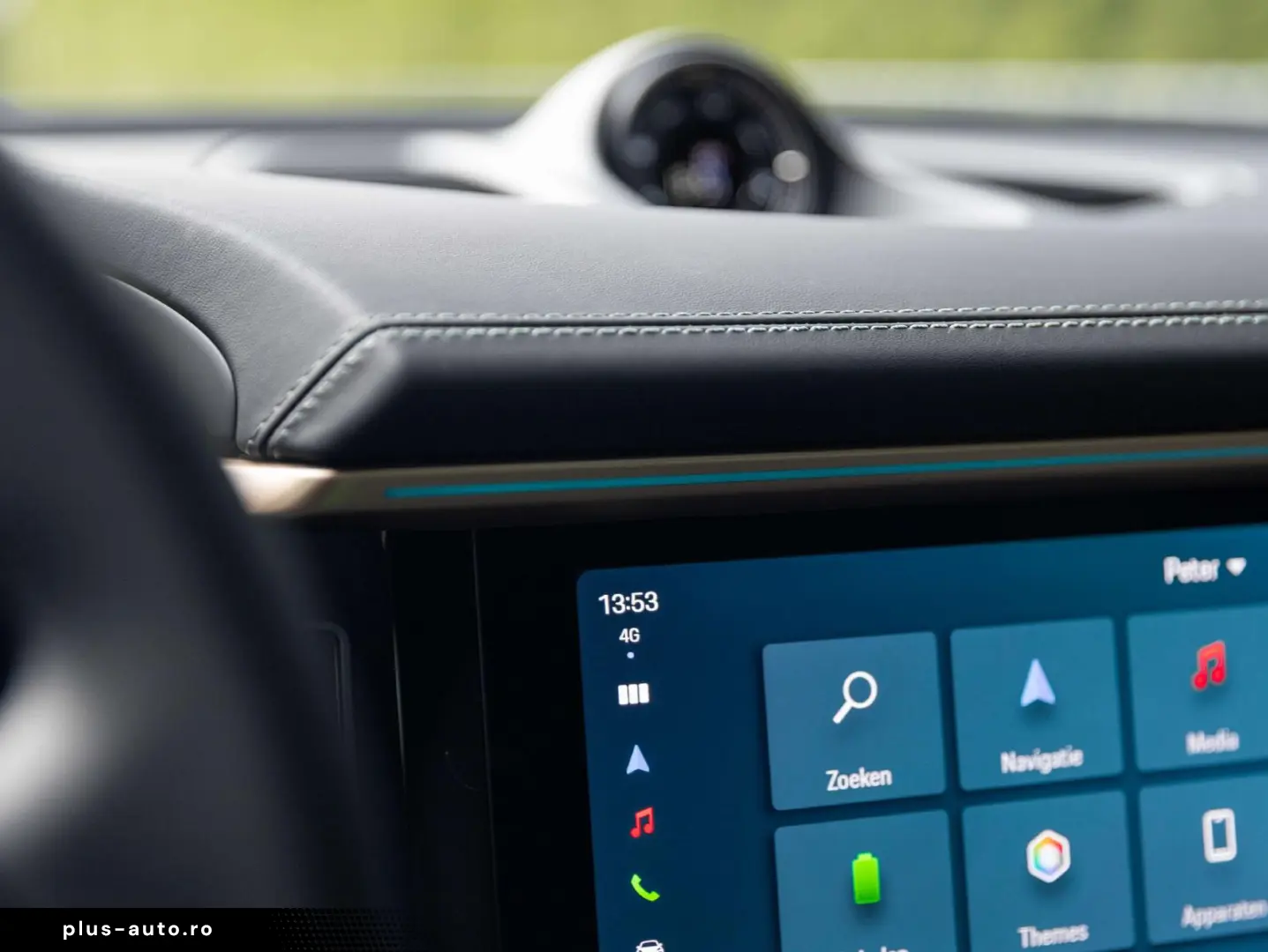 PORSCHE Macan 4 EV 100KW 22 RS AIR MATRIX PANO ENTRY 18W