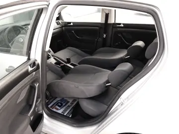 Volkswagen Golf 1.9 TDI    Manual    Garantie   Rate  Credit