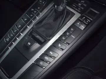 PORSCHE Macan Turbo    Sportabgasanlage   Chrono Paket