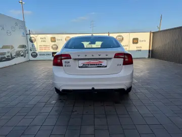 Volvo S60 2014 10 2 0